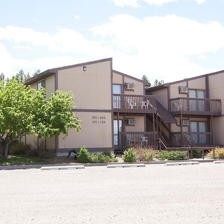 Flaming Gorge Resort Dutch John Cameră foto